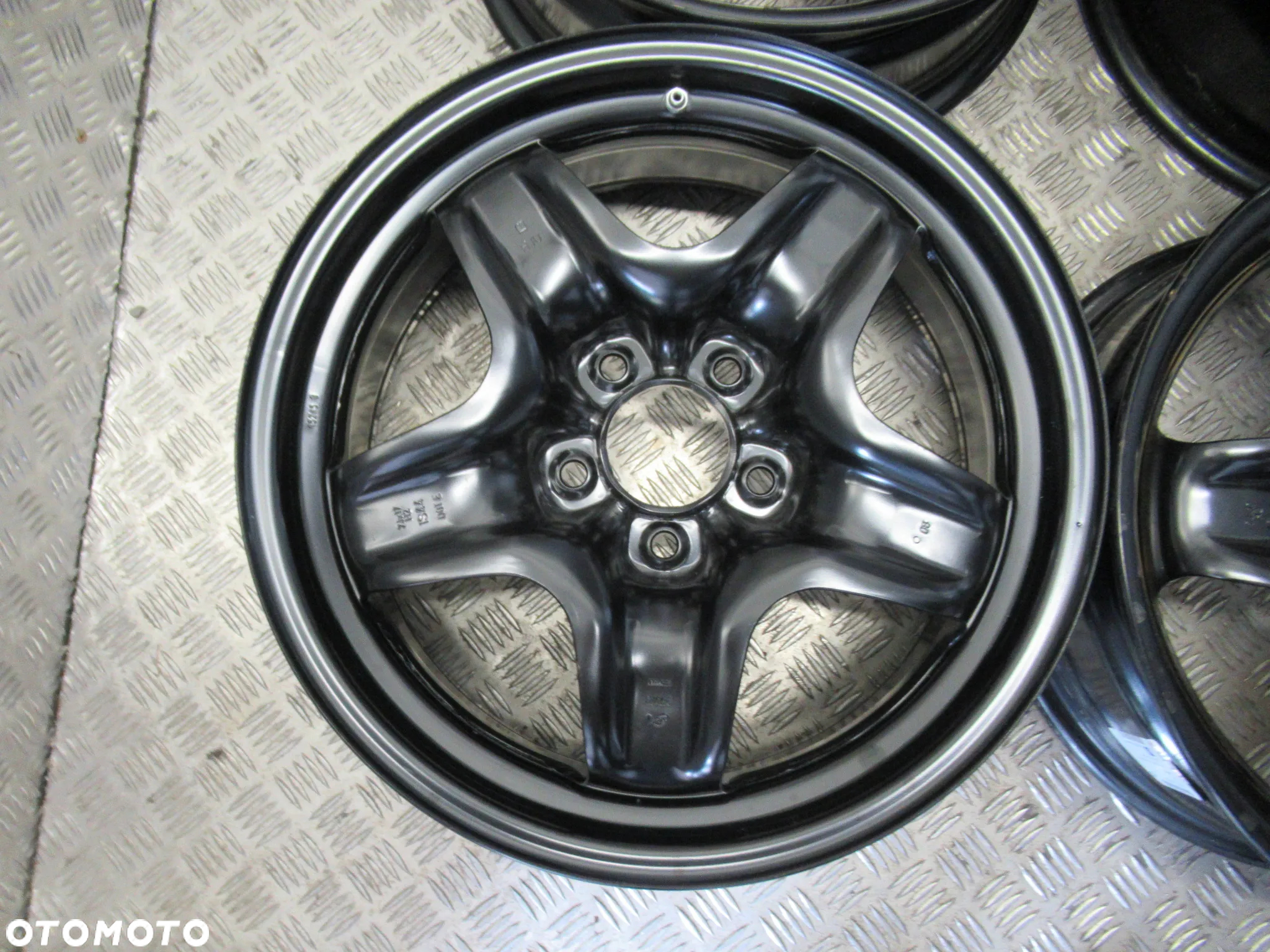 NOWE felgi strukturalne Opel Insignia B Astra J Zafira C 7Jx17 et44 5x115 - 5