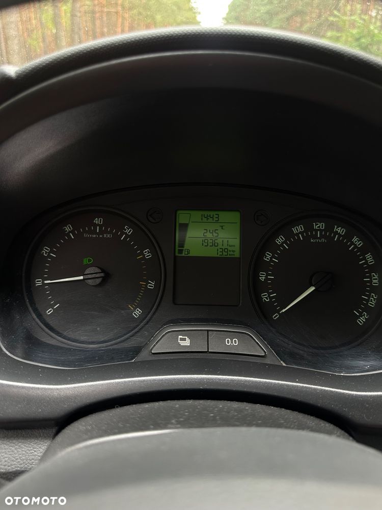 Skoda Fabia 1.2 TSI COOL EDITION - 6