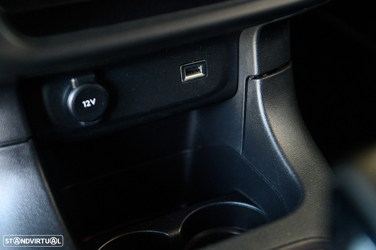 Citroën C3 1.2 PureTech C-Series - 38