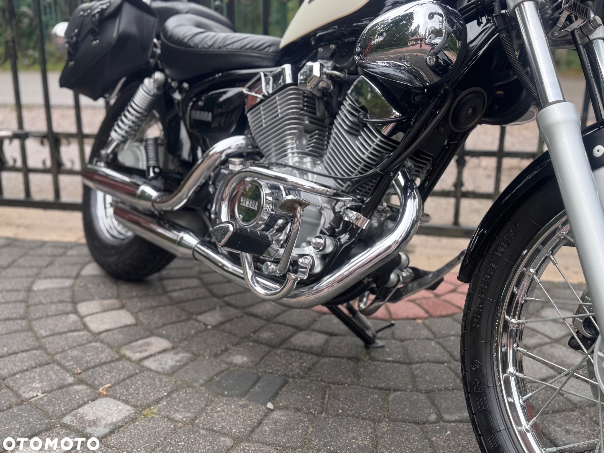 Yamaha XV - 13