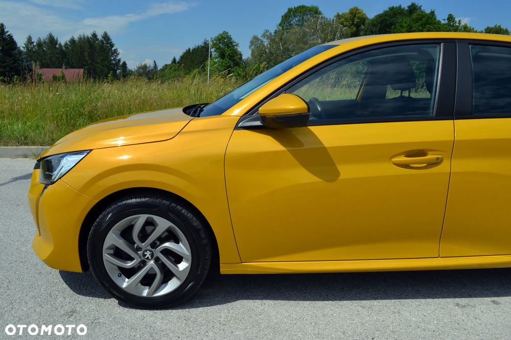 Peugeot 208 - 9