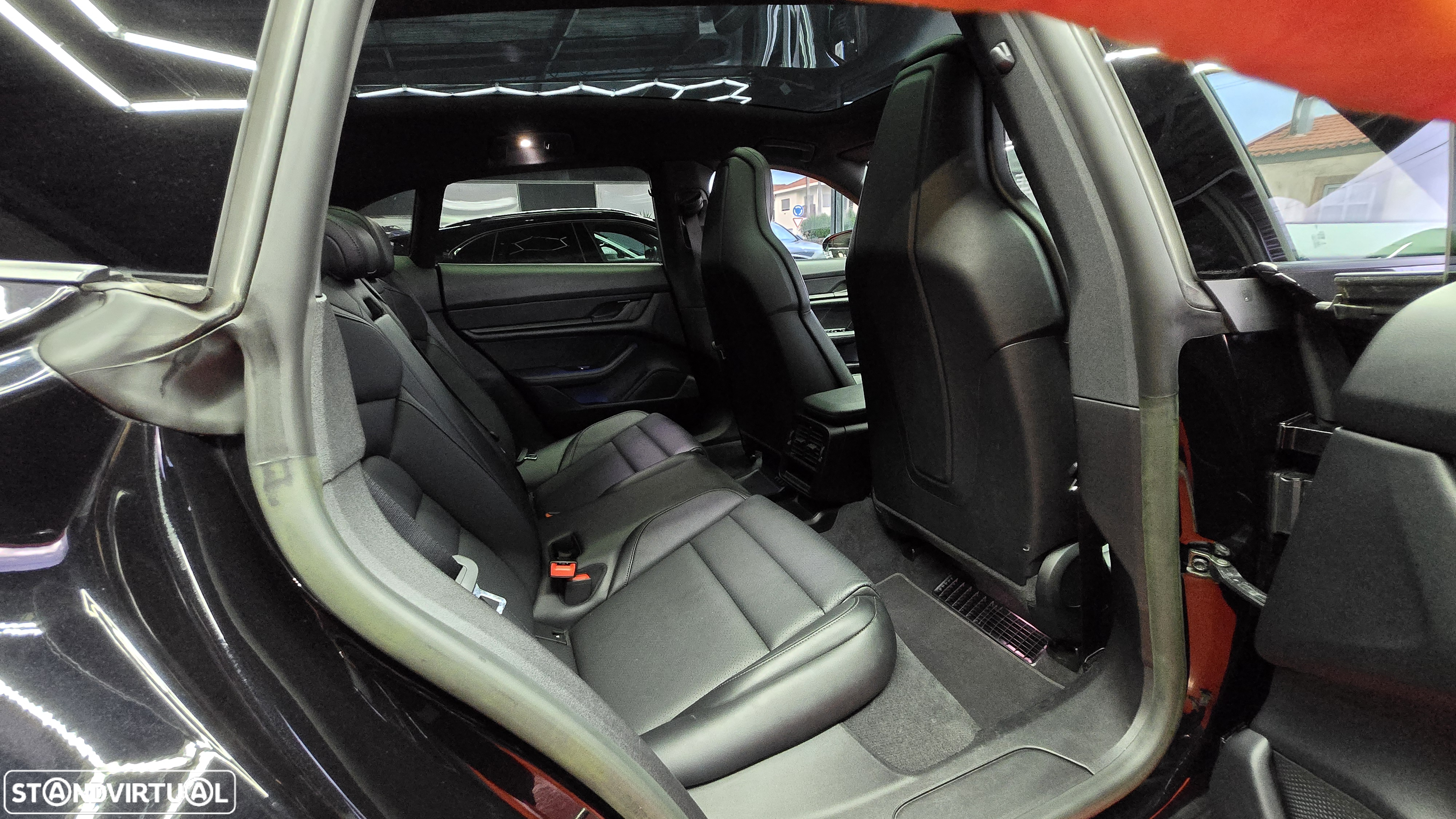 Porsche Taycan Sport Turismo Standard - 30