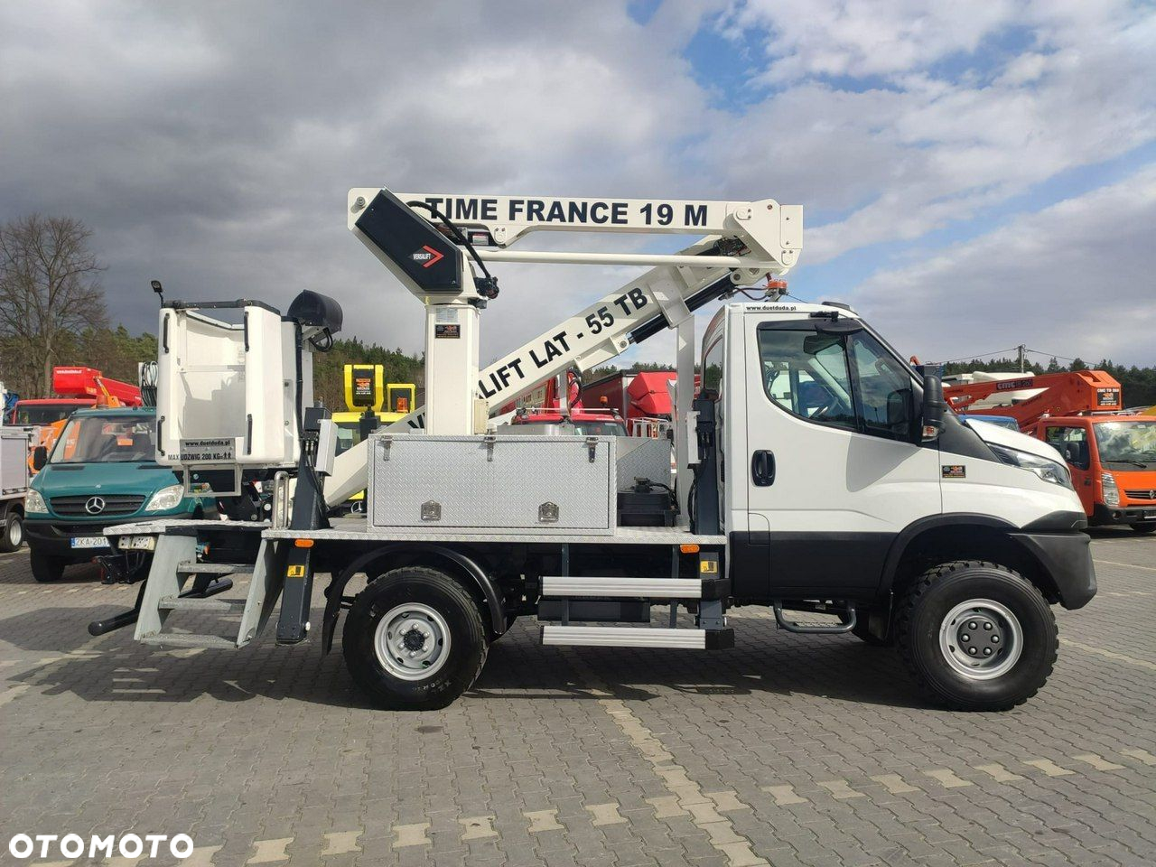 Iveco Daily 55S17W 4x4 Zwyżka 19m Versalift Lat 55 TB Time France - 12