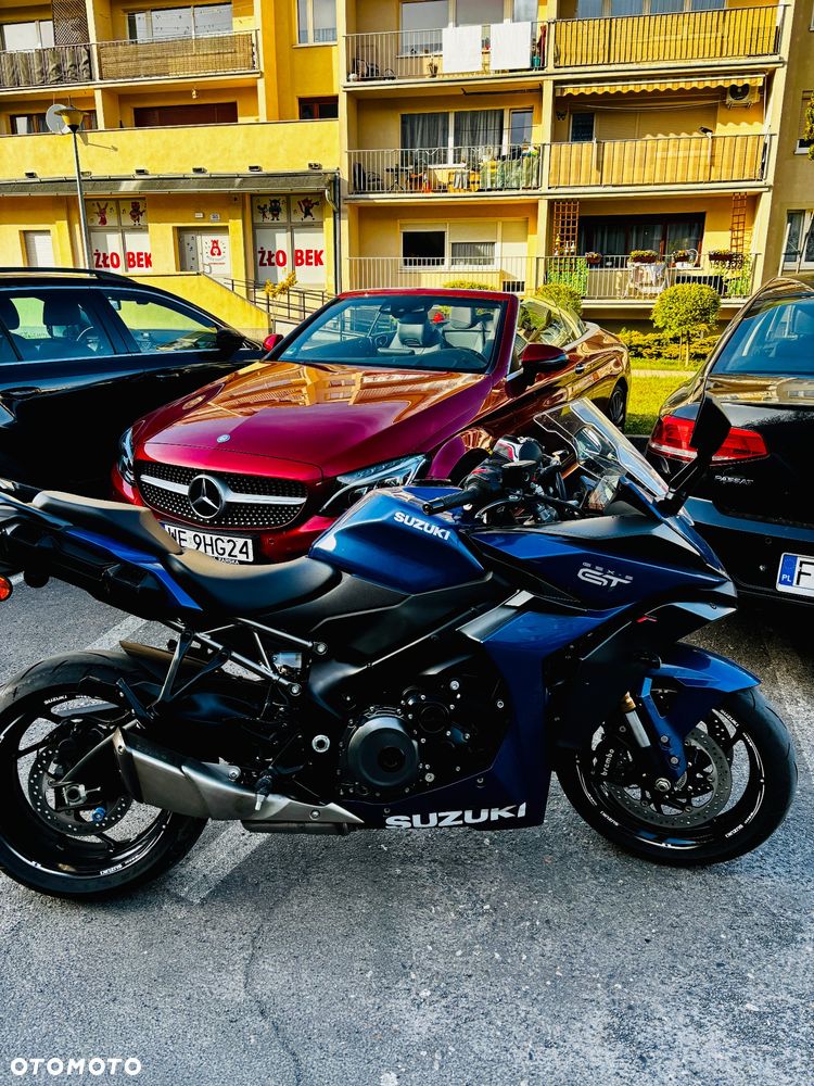 Suzuki GSX 1000 - 10