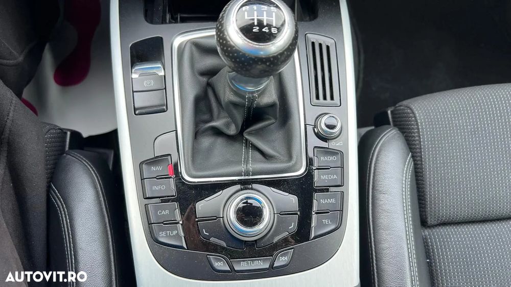 Audi A4 Avant 2.0 TDI DPF S line Sportpaket - 16