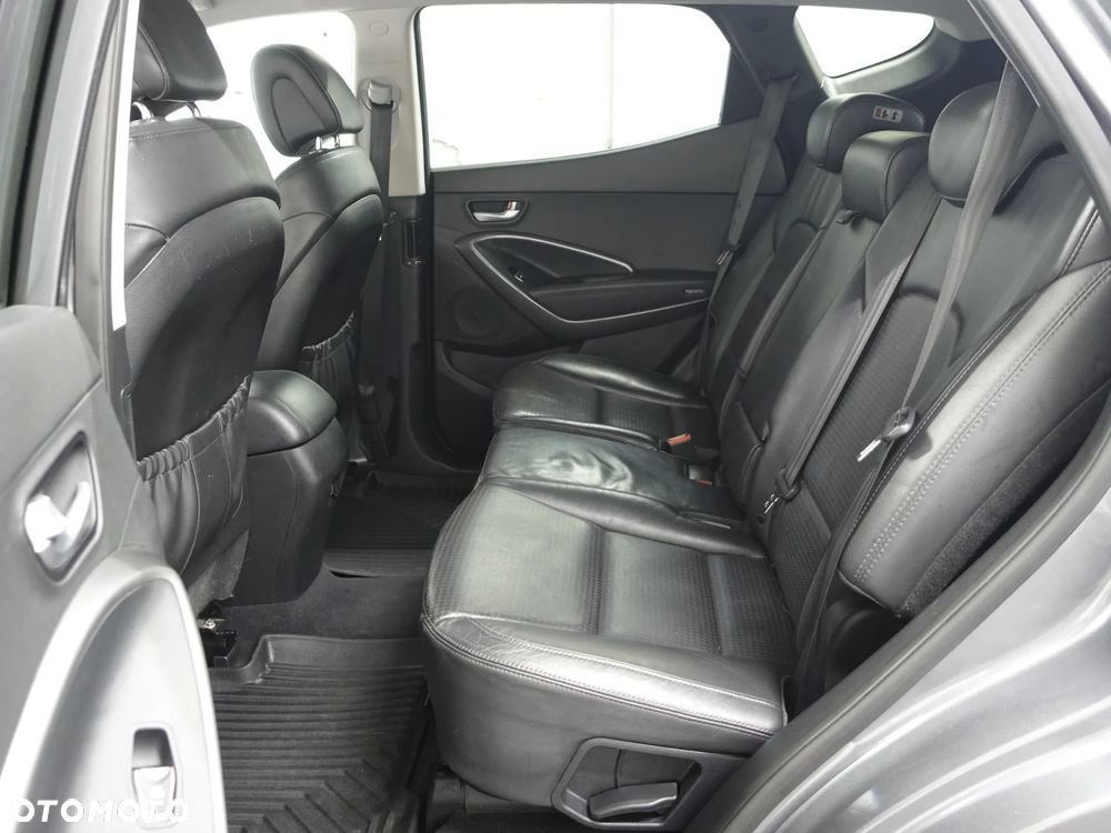 Hyundai Santa Fe 2.0 CRDI 2WD Style - 23