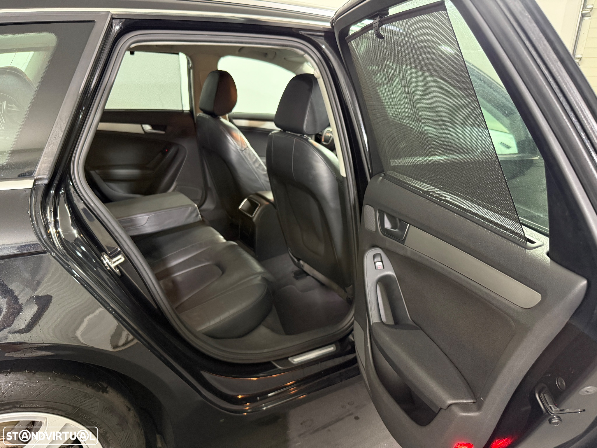 Audi A4 Avant 2.0 TDI Advance - 17