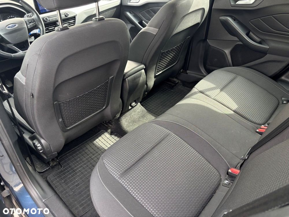 Ford Focus 1.0 EcoBoost Trend - 14