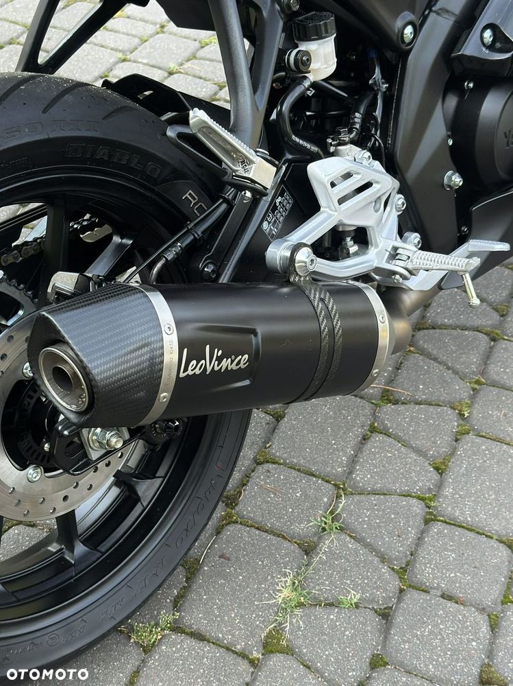 Yamaha R125 - 18