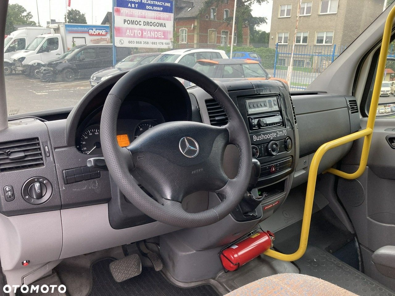 Mercedes-Benz Sprinter - 32
