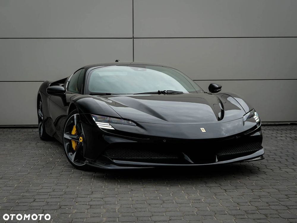 Ferrari SF90 Stradale - 1