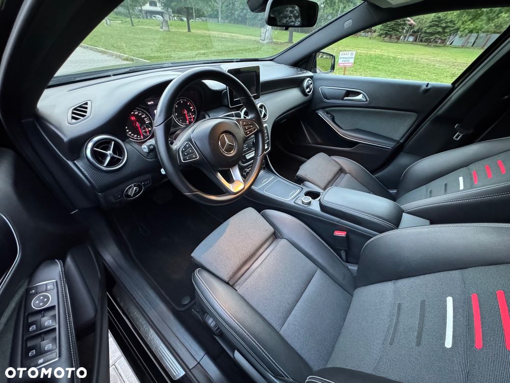 Mercedes-Benz Klasa A 160 d 7G-DCT - 9