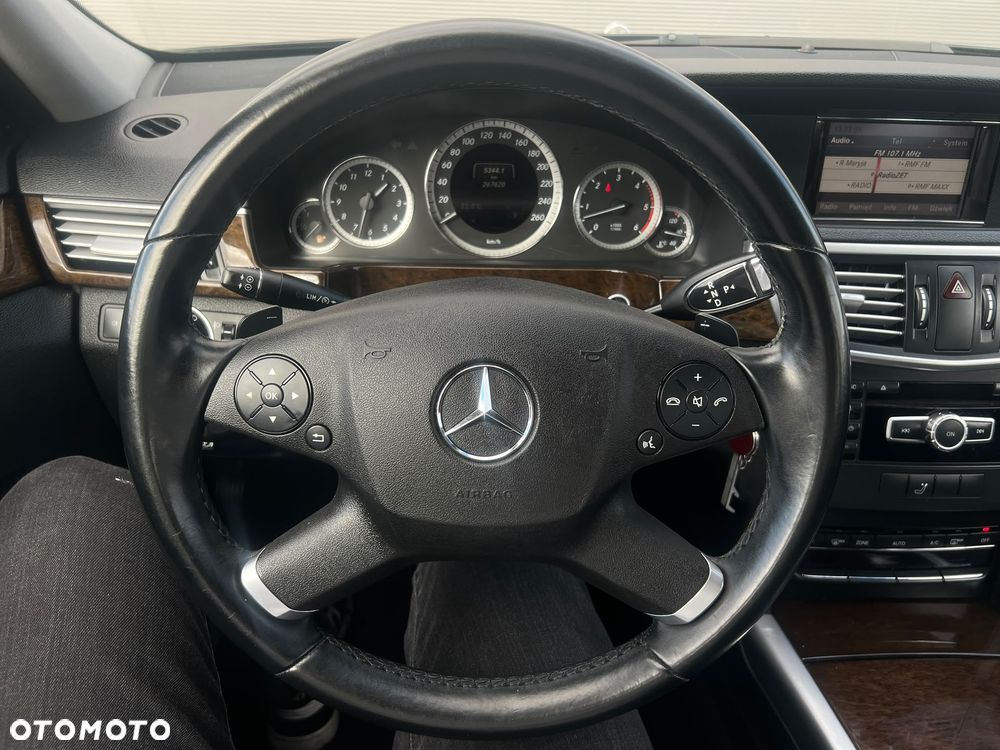 Mercedes-Benz Klasa E 350 BlueTEC 4-Matic Elegance - 20