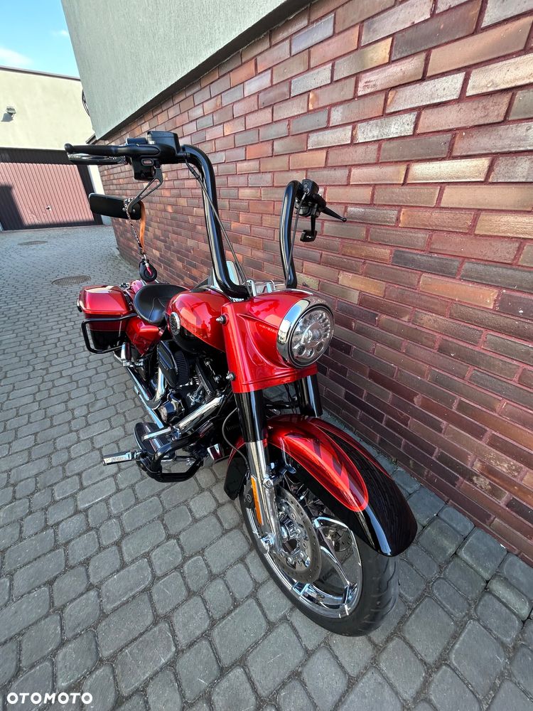 Harley-Davidson Touring Road King - 8