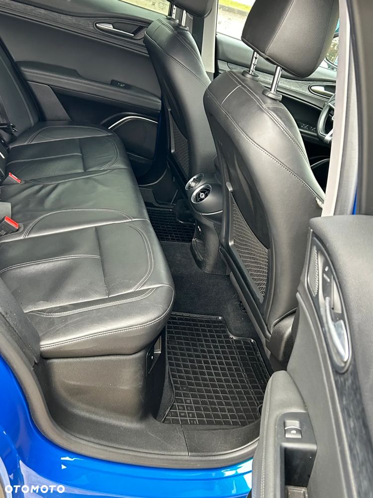 Alfa Romeo Stelvio 2.0 Turbo 16V AT8-Q4 Sprint - 7