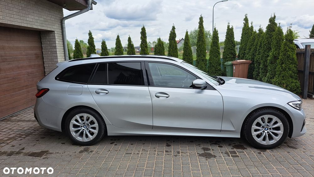 BMW Seria 3 318d - 8