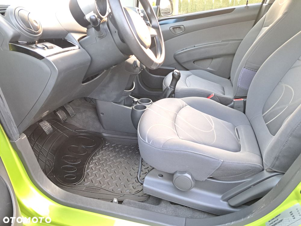 Chevrolet Spark 1.2 LS+ - 20