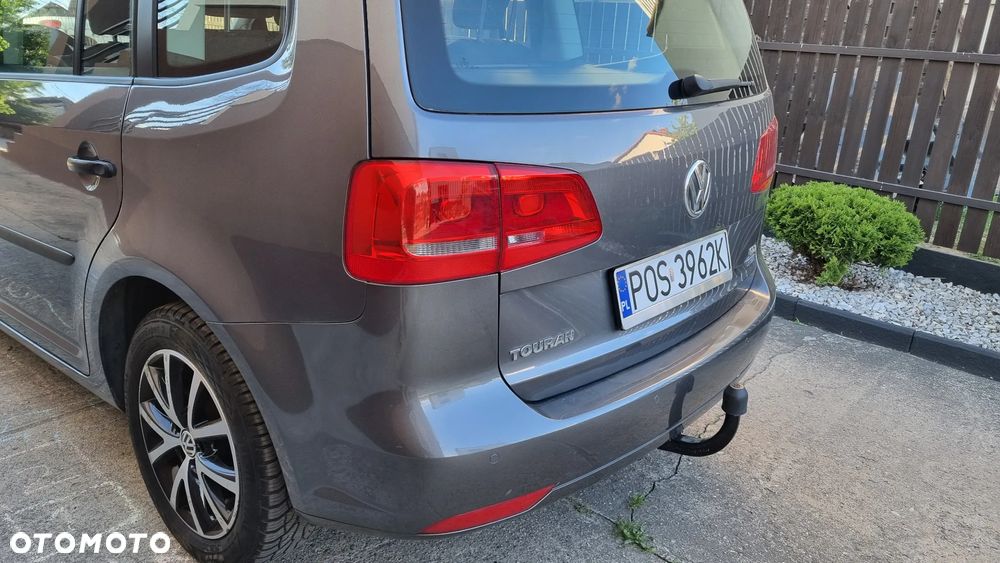 Volkswagen Touran 1.6 TDI DPF BlueMotion Technology Comfortline - 10