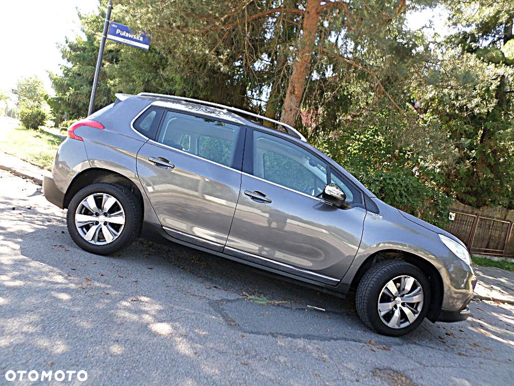 Peugeot 2008 BlueHDi 100 STOP & START Style - 5