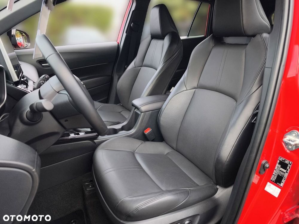 Toyota Corolla Cross - 17