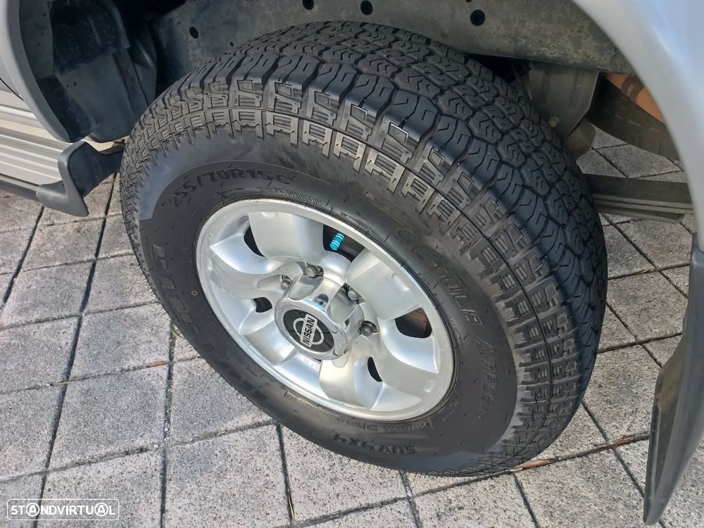 Nissan Pick Up 2.5 TD CD Navara - 12