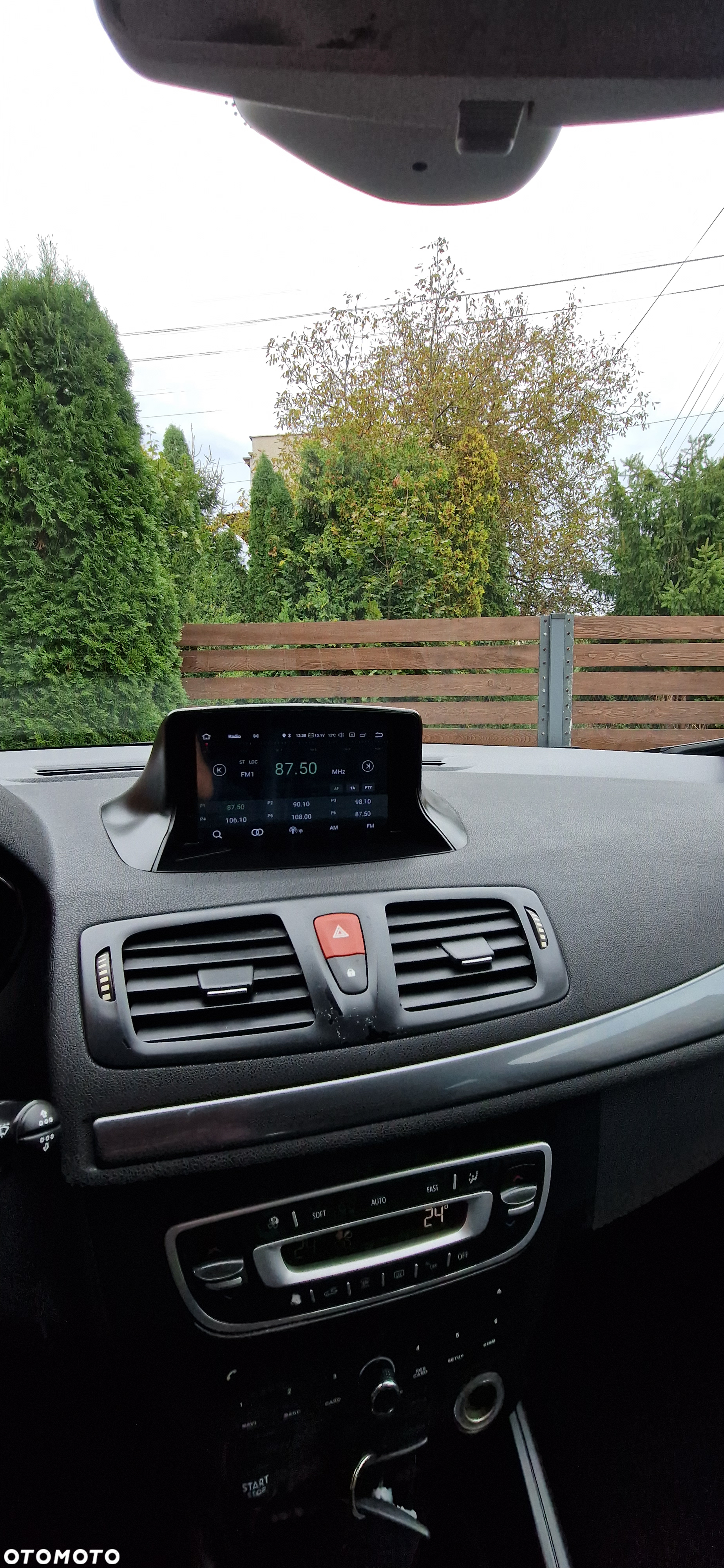 Renault Megane TCe 180 GT - 15