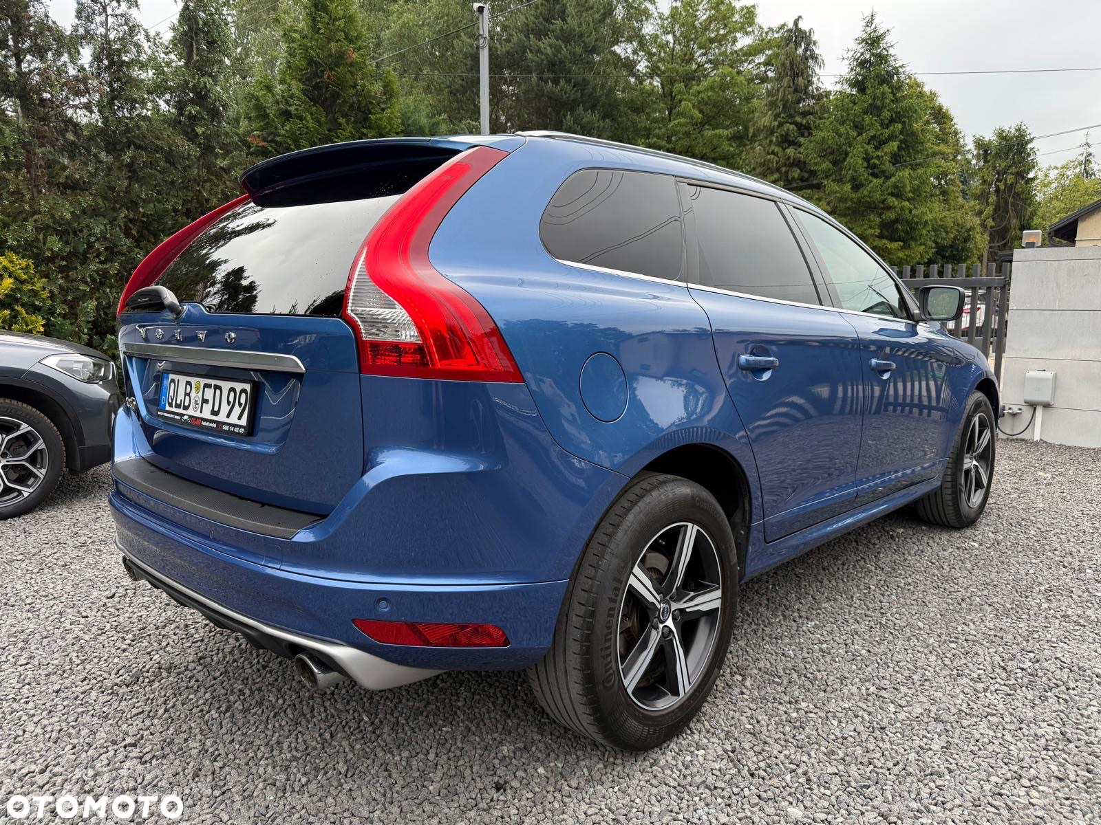 Volvo XC 60 D4 R-Design - 5