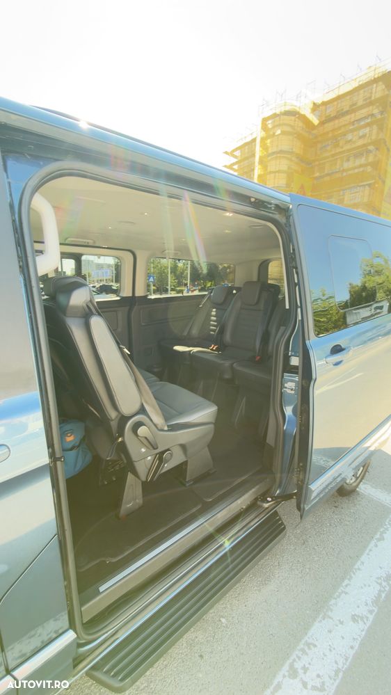 Ford Tourneo Custom Bus 320 2.0 EcoBlue 170 CP L2H1 Titanium X Aut. - 13