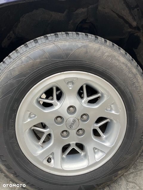 Jeep Grand Cherokee - 13