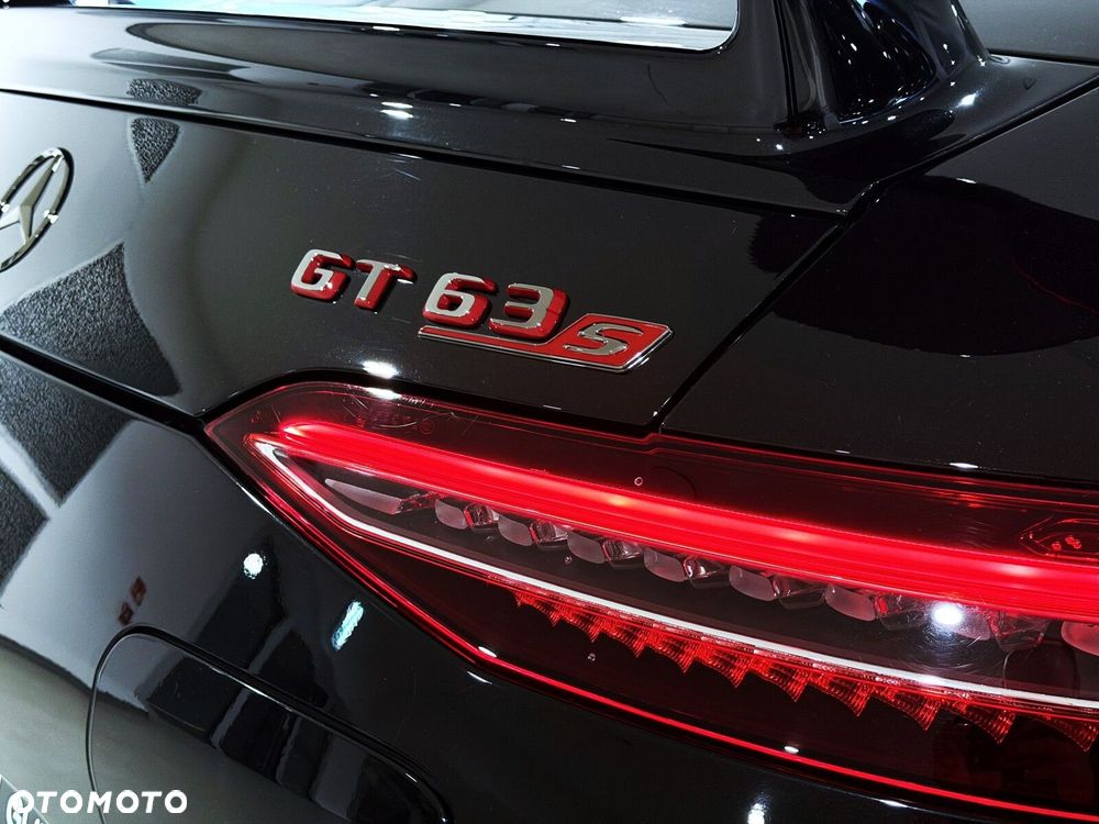 Mercedes-Benz AMG GT - 13