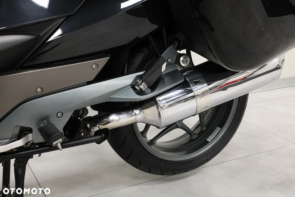 BMW R - 40