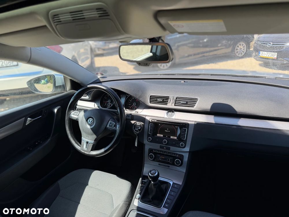 Volkswagen Passat 1.4 TSI BlueMotion Technology Highline - 13