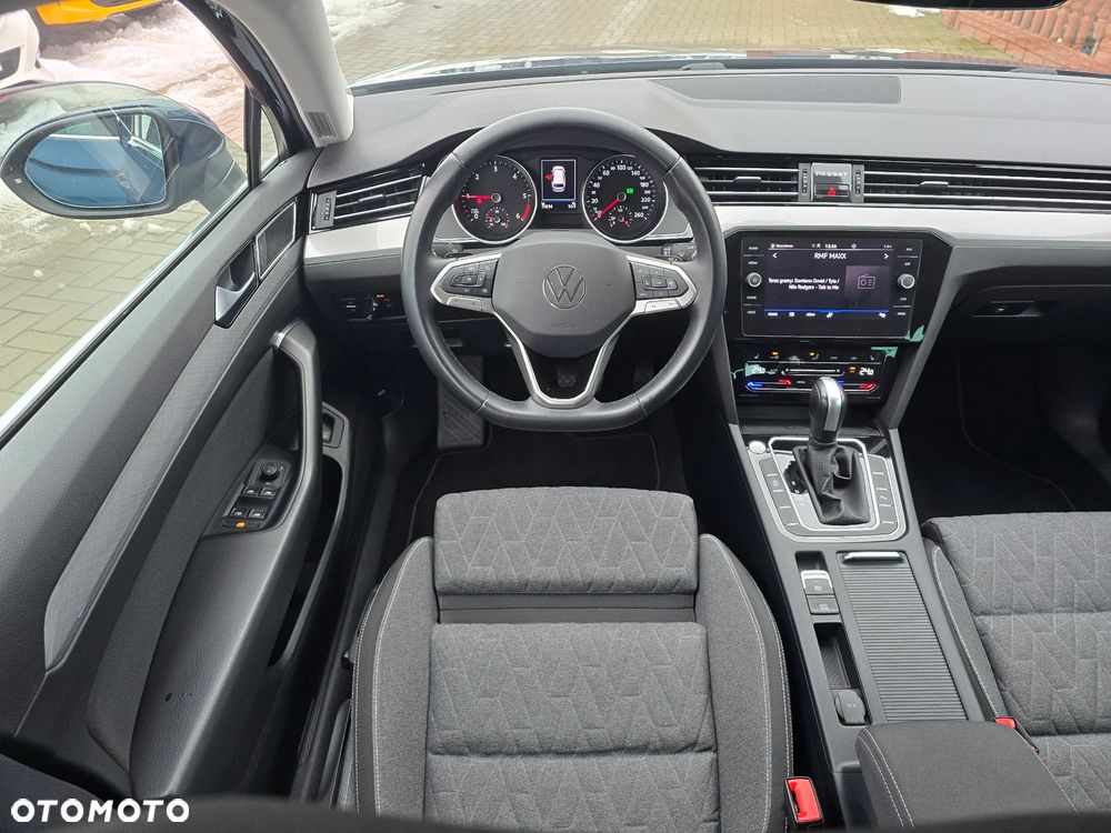 Volkswagen Passat - 7