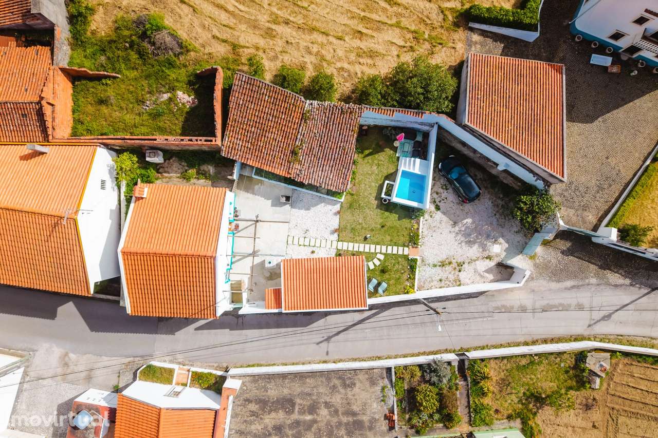 Moradia T2 +1 Renovada em Famalicão da Nazaré - Grande imagem: 5/40