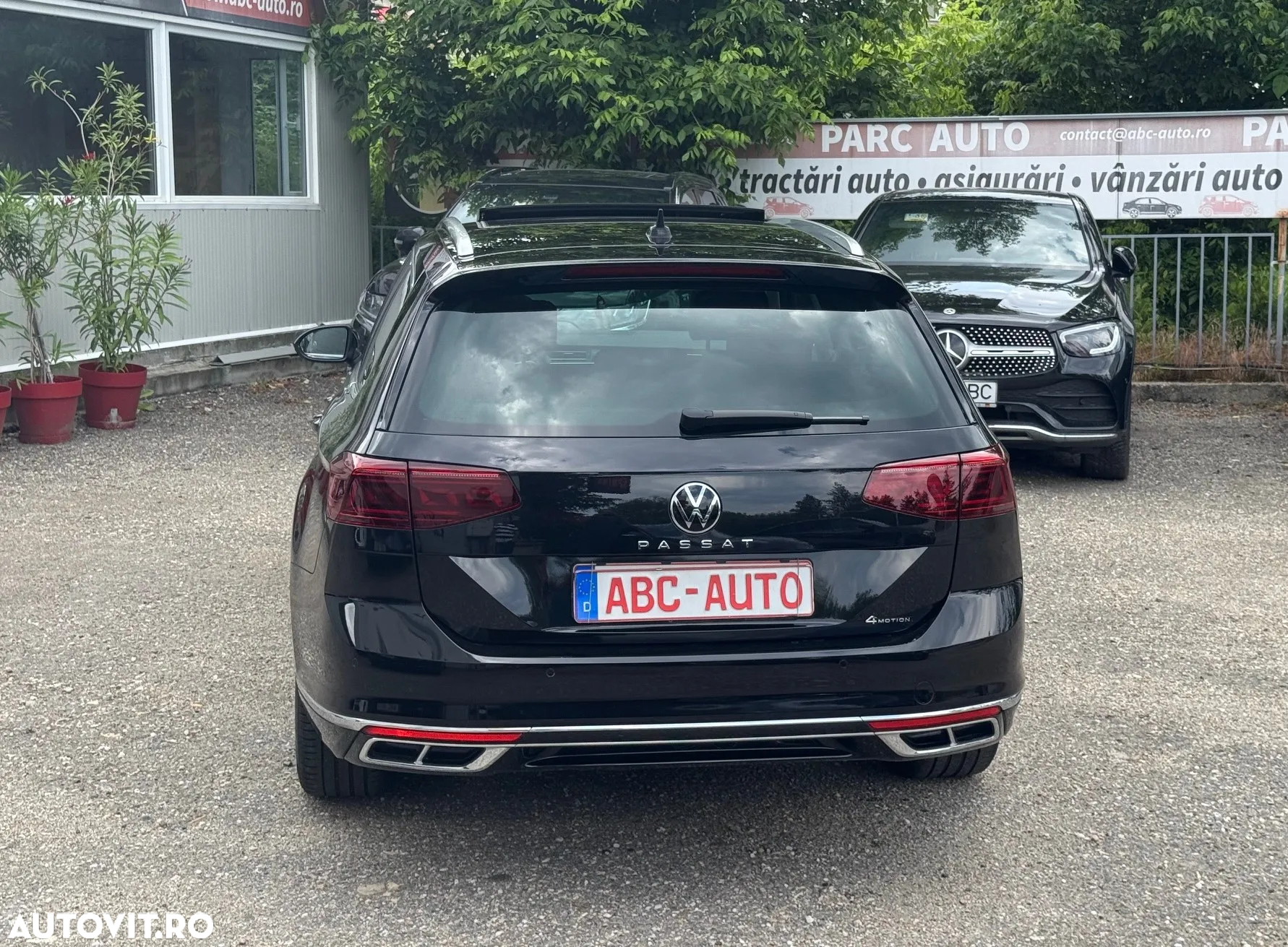 Volkswagen Passat Variant 2.0 TDI 4Mot DSG Highline - 11