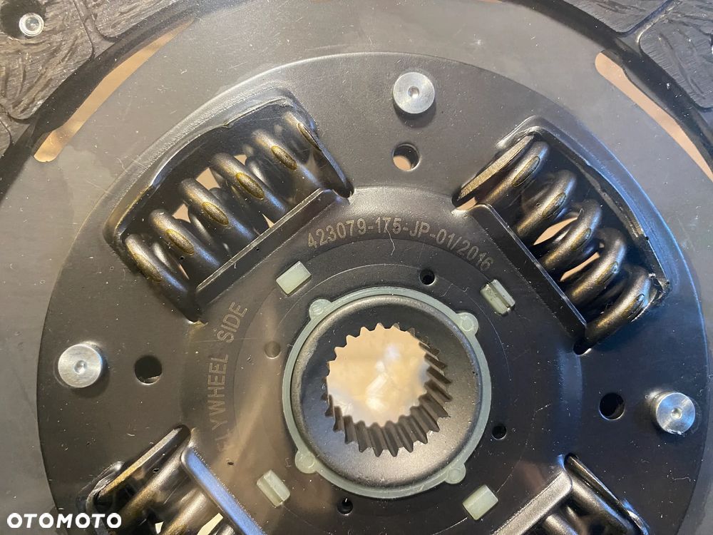 Sprzęgło zestaw sprzęgła Nissan Almera 2.2 DCI KF-175 - 4