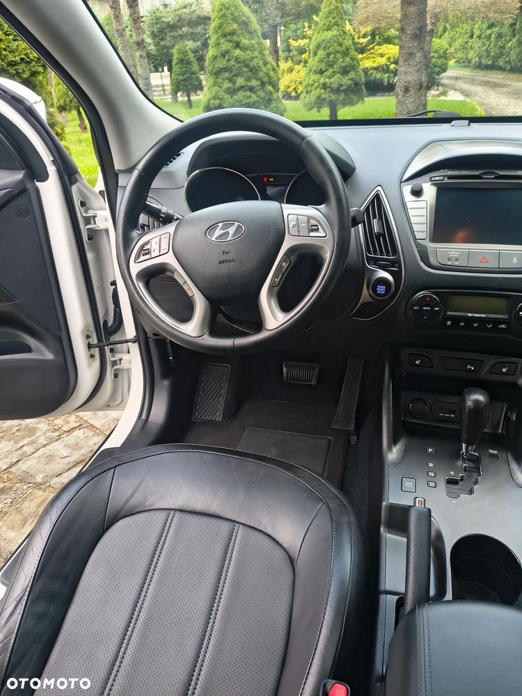 Hyundai ix35 - 13