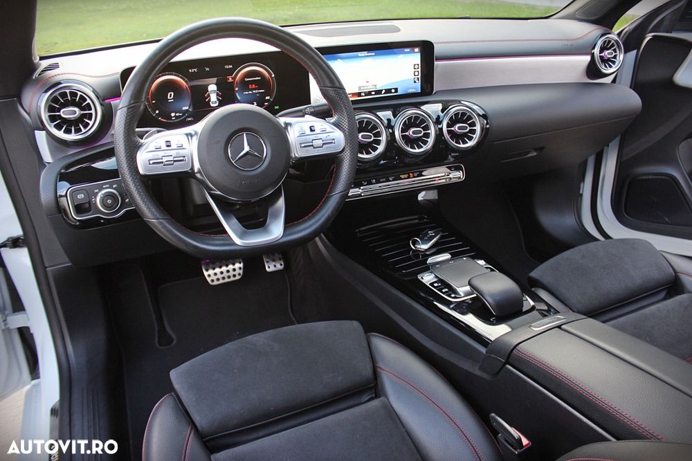 Mercedes-Benz CLA 180 7G-DCT Edition AMG Line - 17