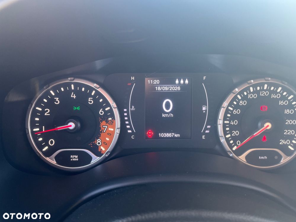 Jeep Renegade 1.6 E-TorQ Sport FWD - 14