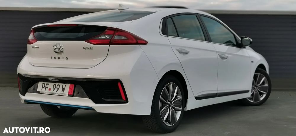 Hyundai IONIQ 1.6 GDI Premium - 5