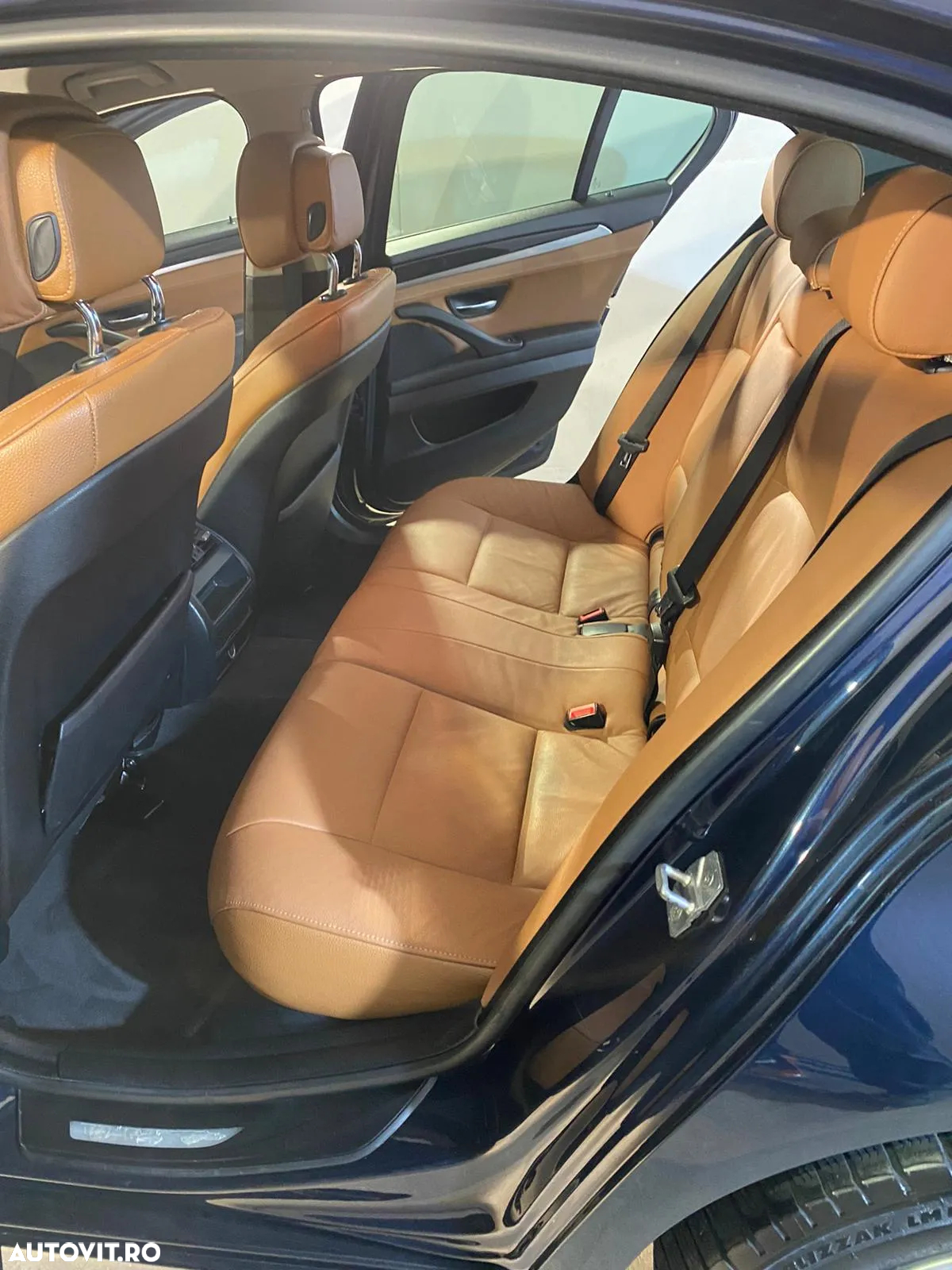 BMW Seria 5 525d xDrive AT - 5
