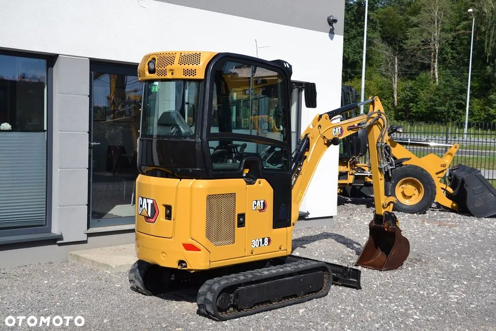 Caterpillar 301.8 - 10