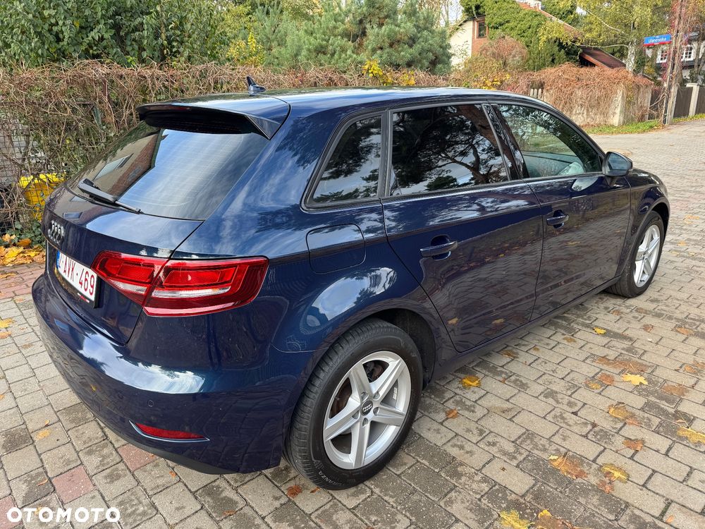 Audi A3 Sportback 1.6 TDI S tronic - 8