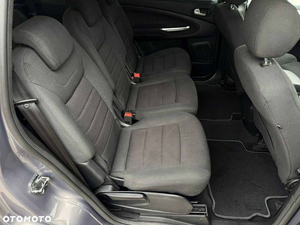 Ford S-Max 2.0 TDCi DPF Titanium - 19