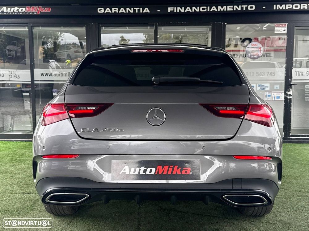 Mercedes-Benz CLA 250 e Shooting Brake AMG Line - 15