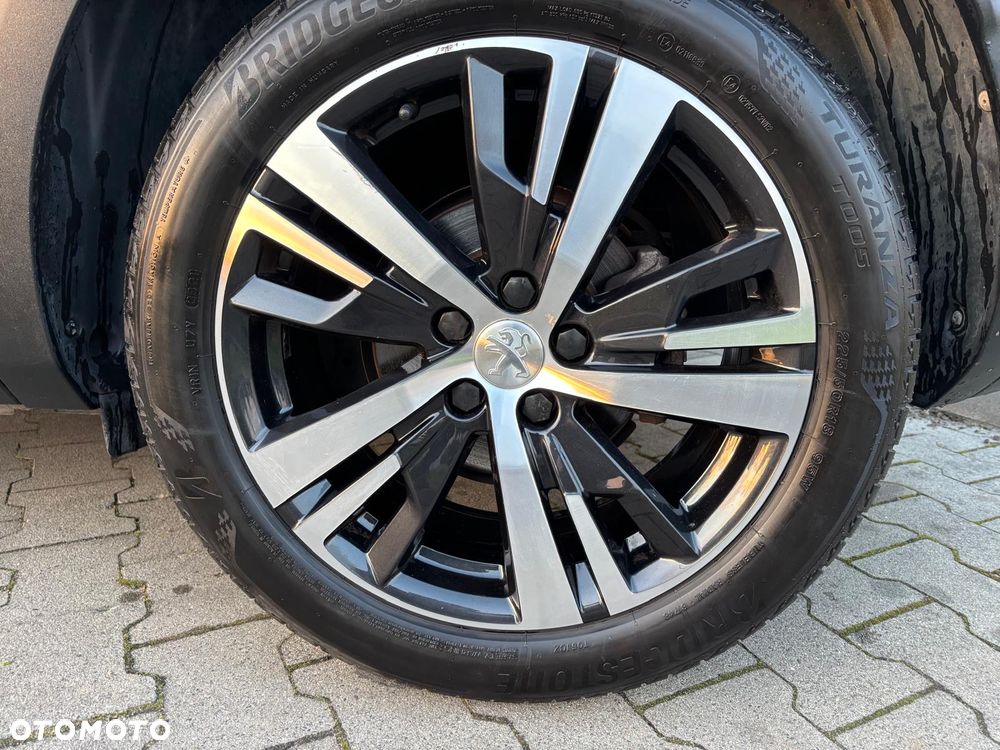 Peugeot 3008 1.2 PureTech Allure S&S - 7
