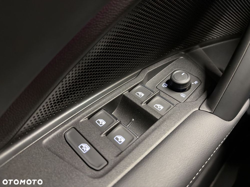 Volkswagen Tiguan - 22