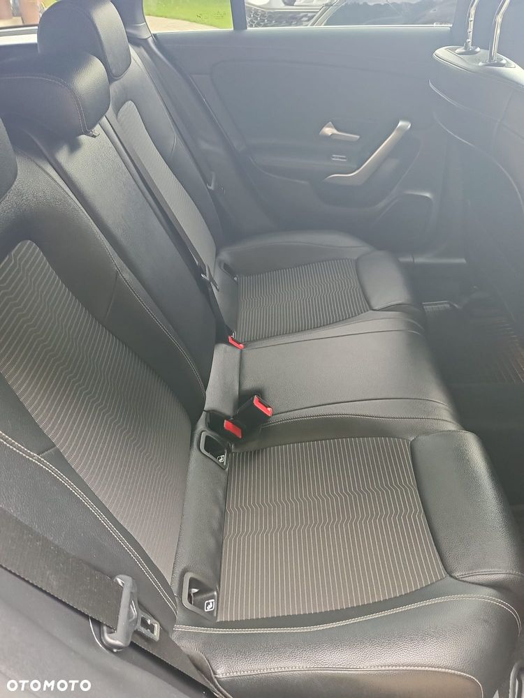 Mercedes-Benz CLA 200 d Edition 1 8G-DCT - 20