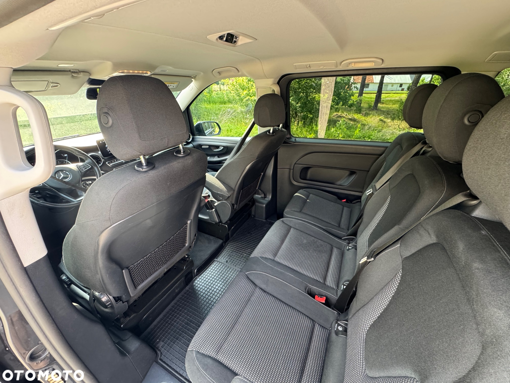 Mercedes-Benz Klasa V 250 d extralang 9G-TRONIC - 14