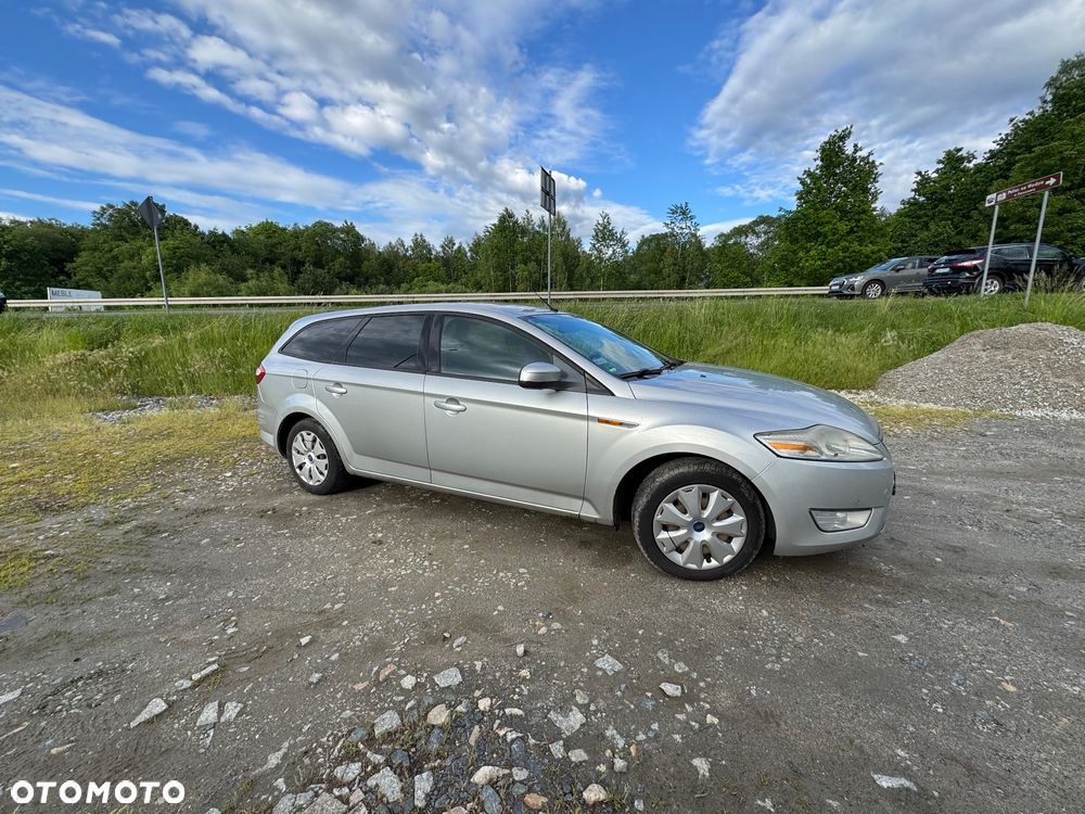 Ford Mondeo 2.0 TDCi Ambiente - 12